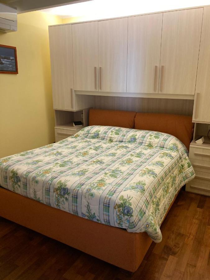ジェノヴァLa Casa Delle Streghetteアパートメント エクステリア 写真